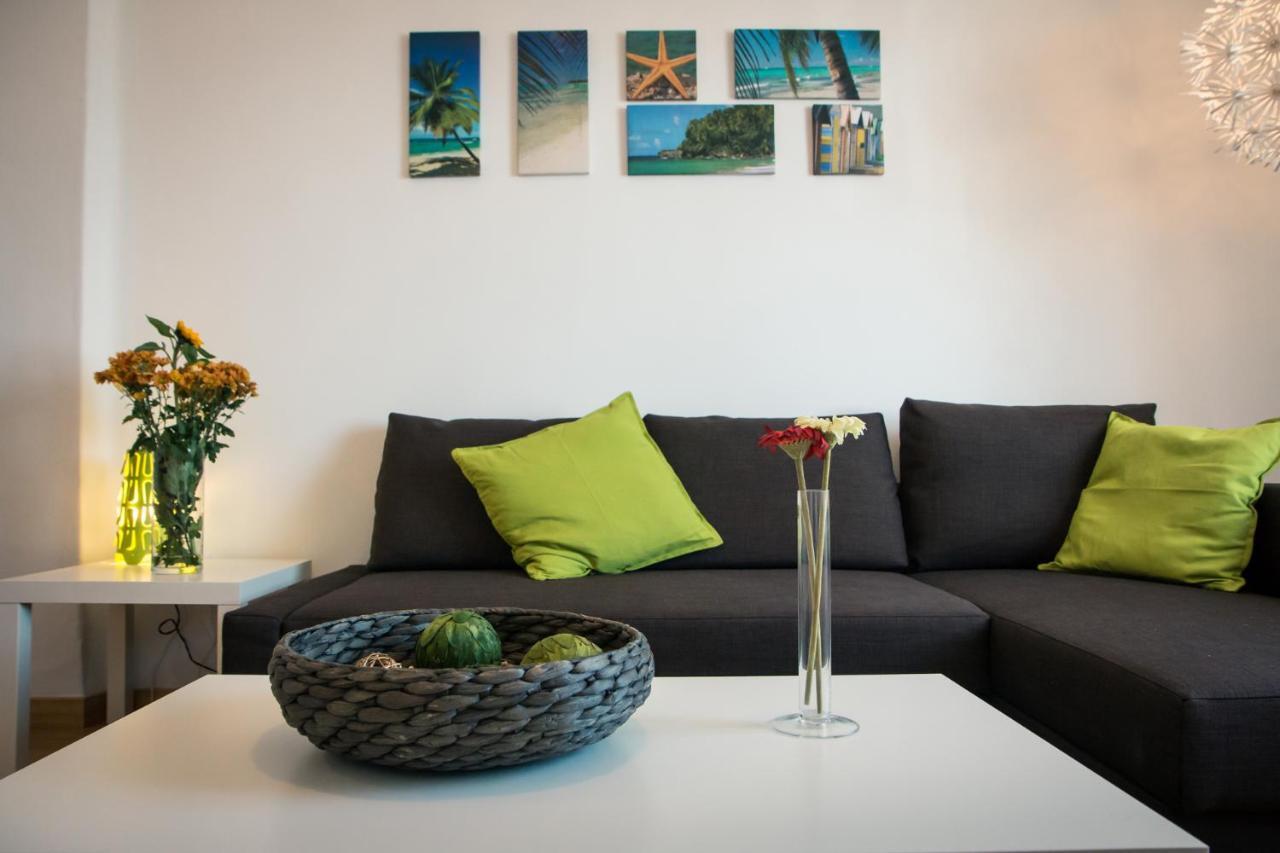 Holidays2Malaga Heredia 3 Bedroom Opposite Malaga Port Dış mekan fotoğraf